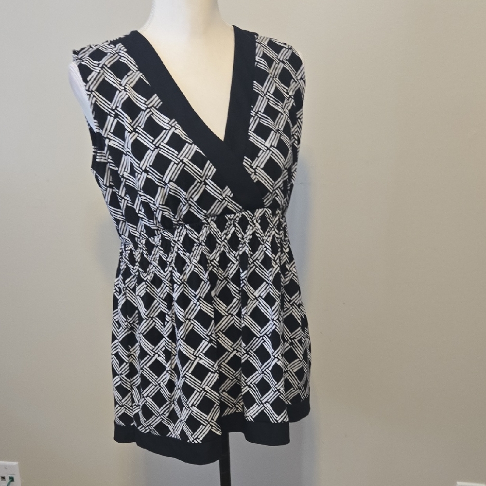 a.n.a Black and White Patterned Tank Blouse